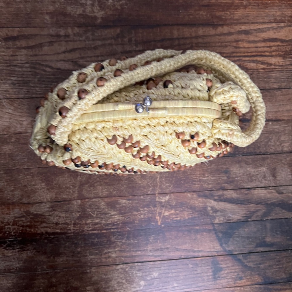 1950s Vintage Yellow Raffia purse with brown wooden beads - Picture 6 of 7